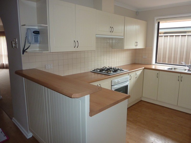 3 Lithgow Court, Redwood Park SA 5097