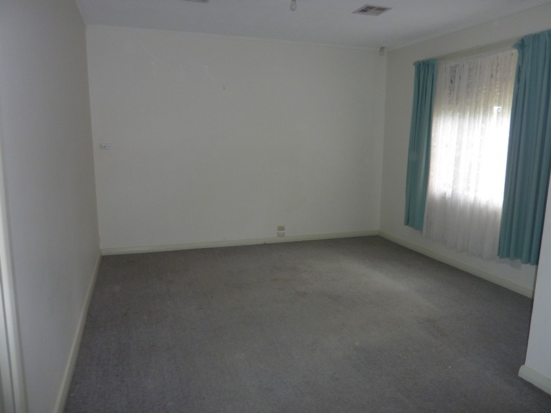 7 Hazel Grove, Ridgehaven SA 5097