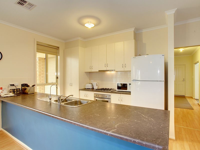 14 Cowra Avenue, Gilles Plains SA 5086