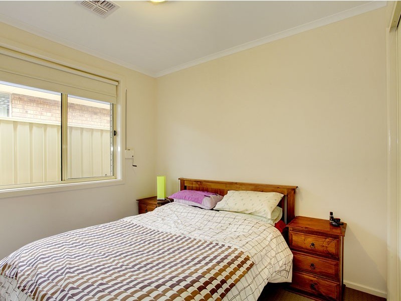 14 Cowra Avenue, Gilles Plains SA 5086