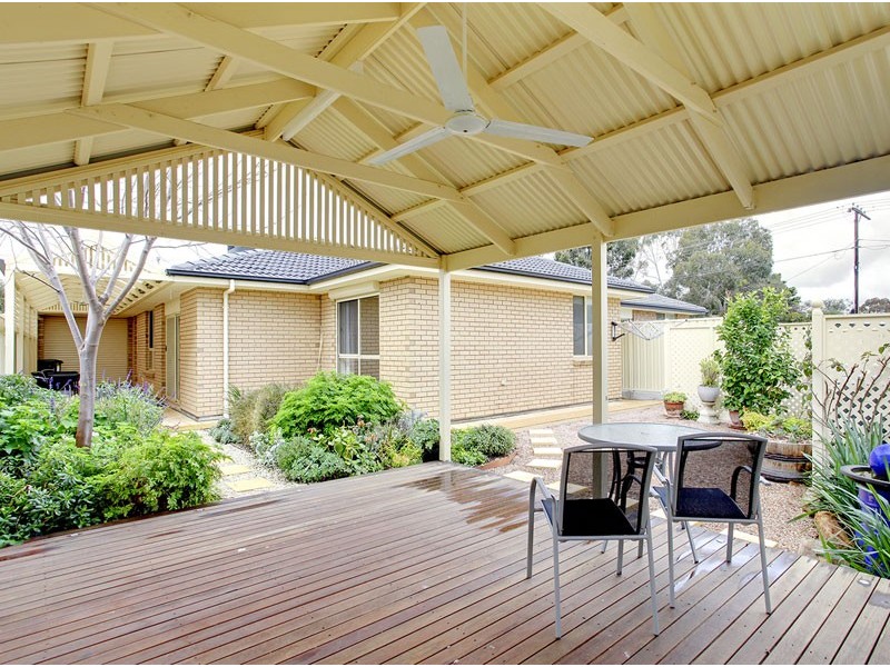 14 Cowra Avenue, Gilles Plains SA 5086