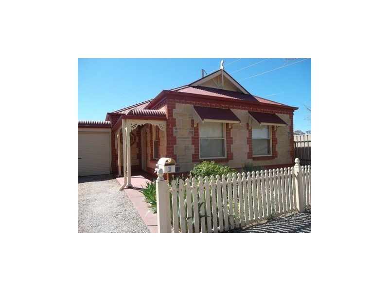 1 Coconut Grove, Golden Grove SA 5125