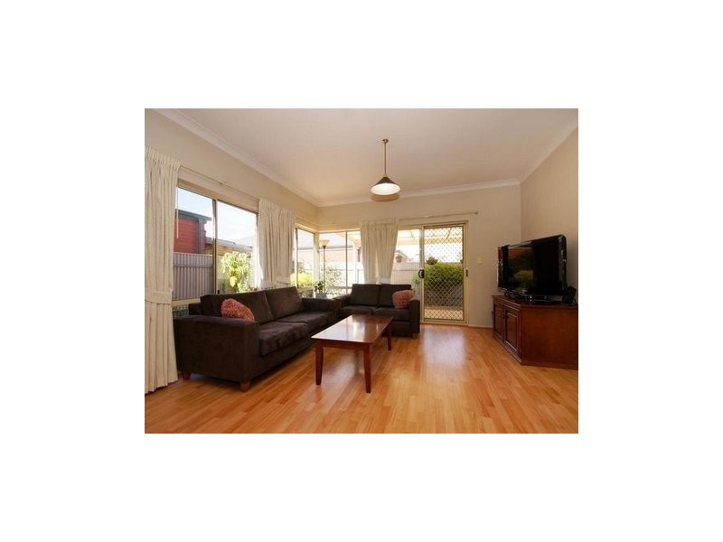 1 Coconut Grove, Golden Grove SA 5125