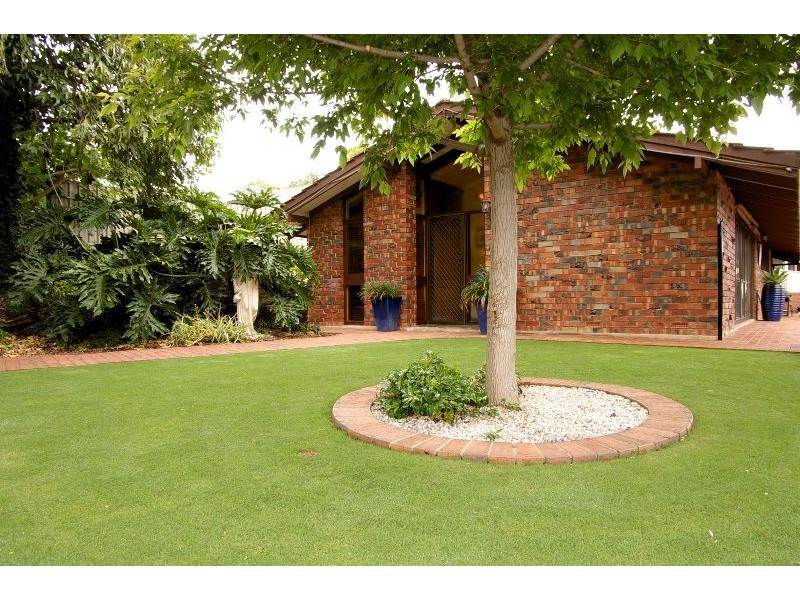 8 Penny Street, Ridgehaven SA 5097
