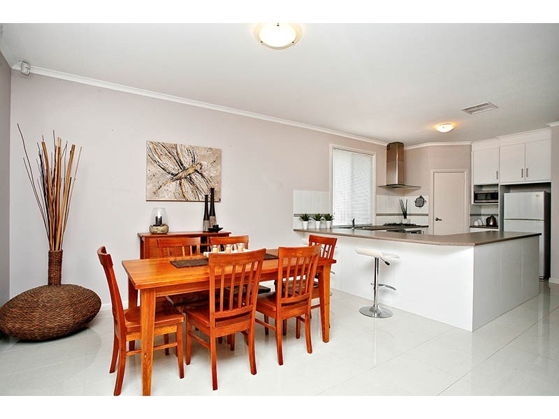 26 Pangari Drive, Fairview Park SA 5126