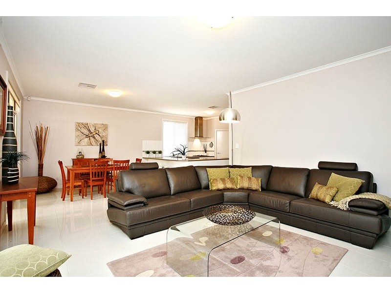 26 Pangari Drive, Fairview Park SA 5126