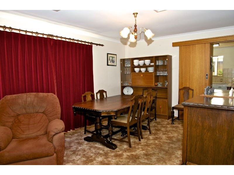 4 Hockey Court, St Agnes SA 5097