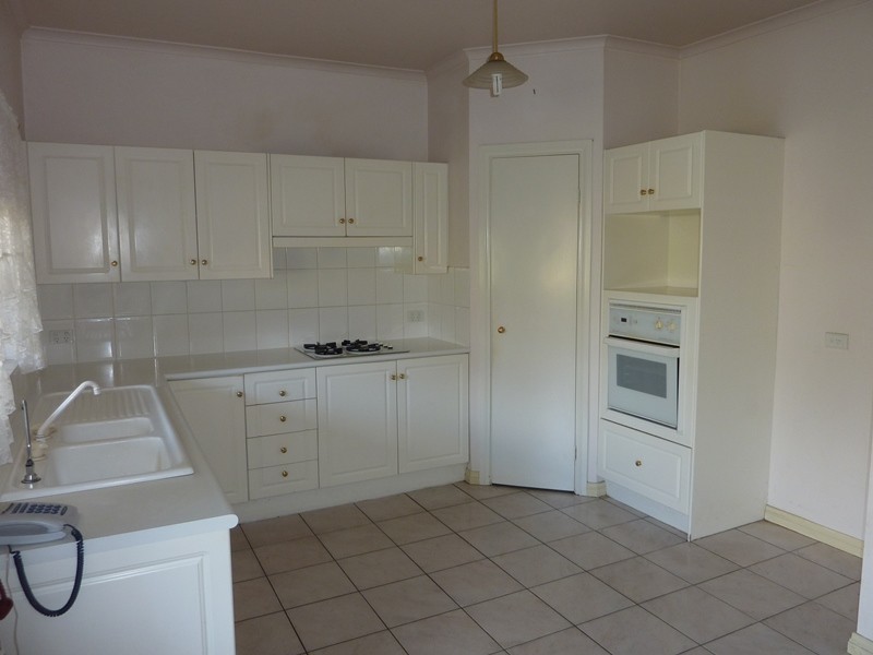 29 Hillcott Ave, Wynn Vale SA 5127