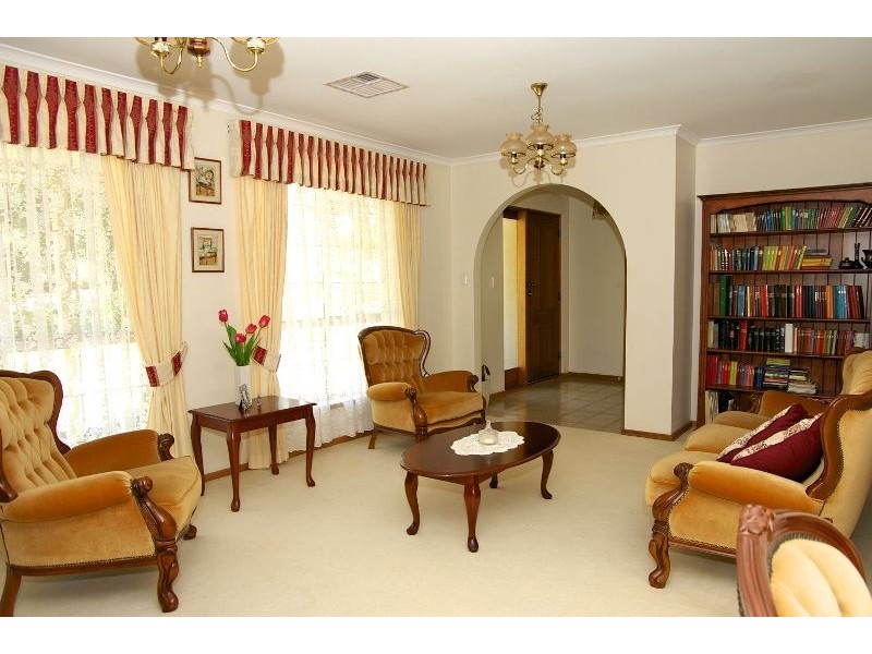 14 Mary Jane Court, Modbury Heights SA 5092