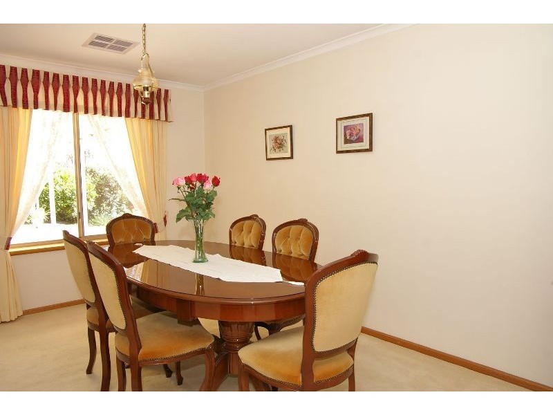 14 Mary Jane Court, Modbury Heights SA 5092