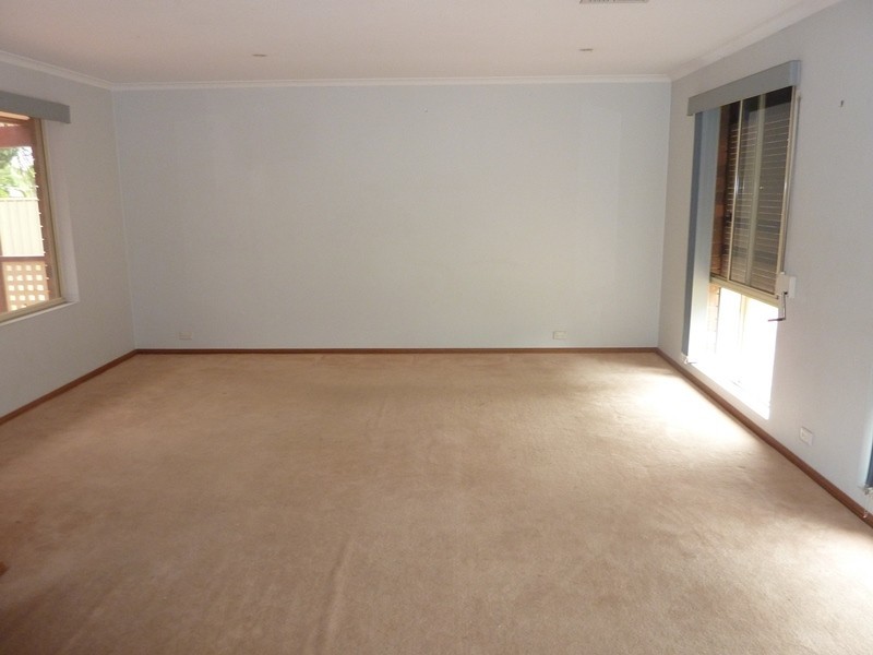 177 Kings Rd, Salisbury Downs SA 5108