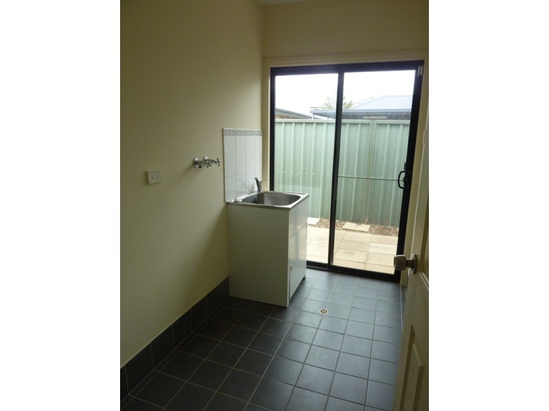 22 Sanctuary Drive, Mawson Lakes SA 5095