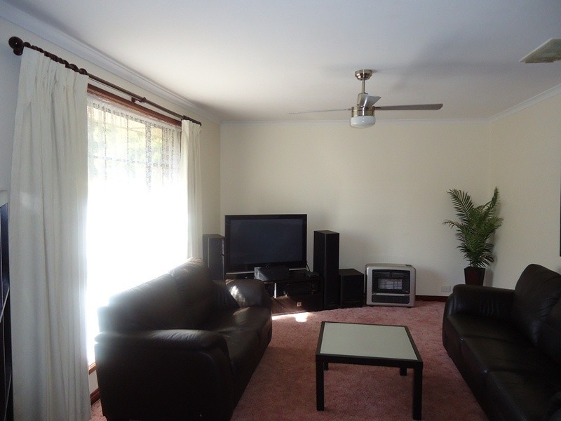 15 Foulis Court, Wynn Vale SA 5127