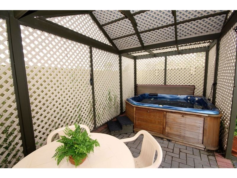 35 Reservoir Road, Paradise SA 5075