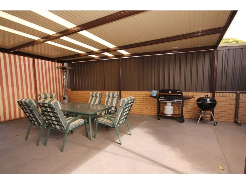 32 Zenobia Crescent, Modbury SA 5092