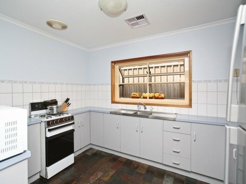 10 Orange Ave, Golden Grove SA 5125