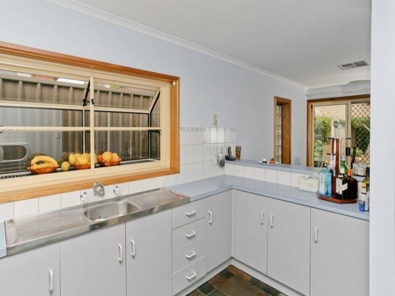 10 Orange Ave, Golden Grove SA 5125