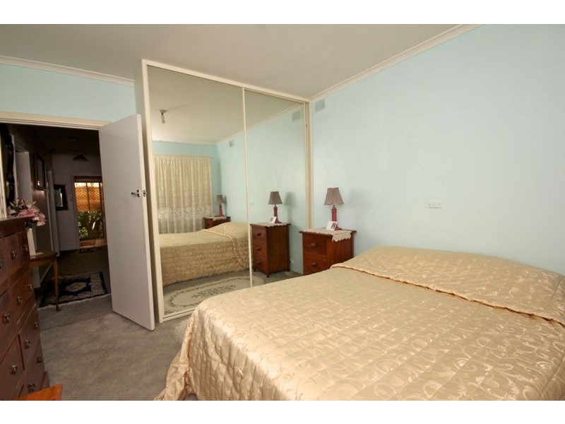 11 Silvermere Avenue, Paradise SA 5075