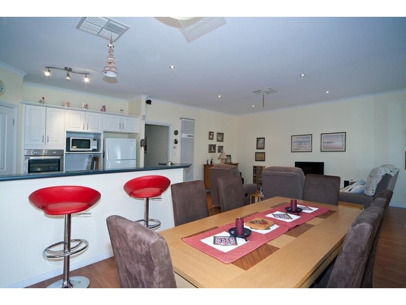 40 Leeds Avenue, Hope Valley SA 5090