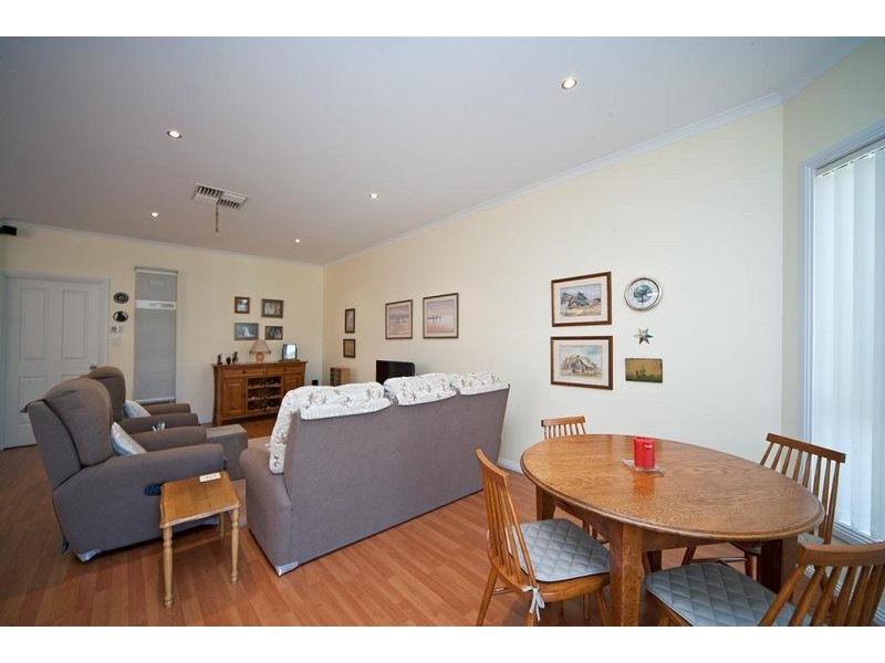 40 Leeds Avenue, Hope Valley SA 5090