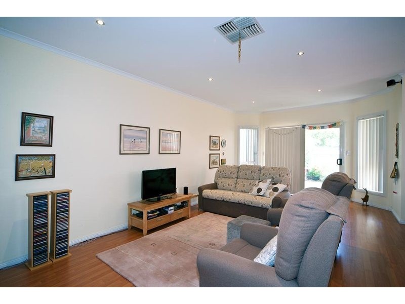 40 Leeds Avenue, Hope Valley SA 5090