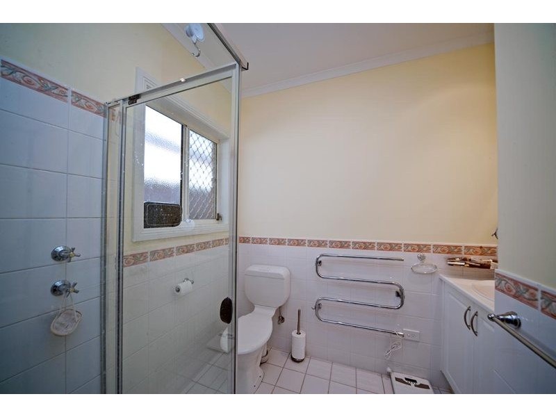 40 Leeds Avenue, Hope Valley SA 5090