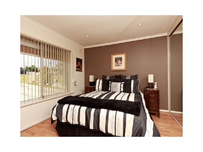 119 Smart Road, Modbury SA 5092