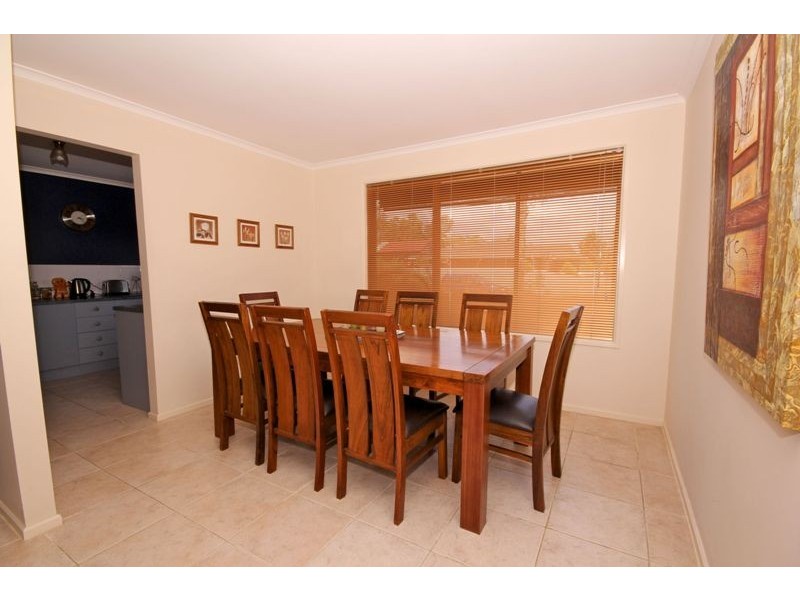 3 Hilditch Drive, Green Fields SA 5107