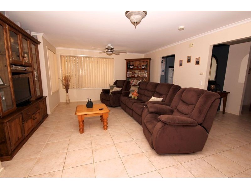 3 Hilditch Drive, Green Fields SA 5107