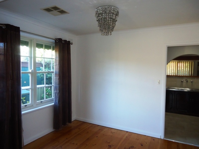 18 Vicenzo Street, Fairview Park SA 5126