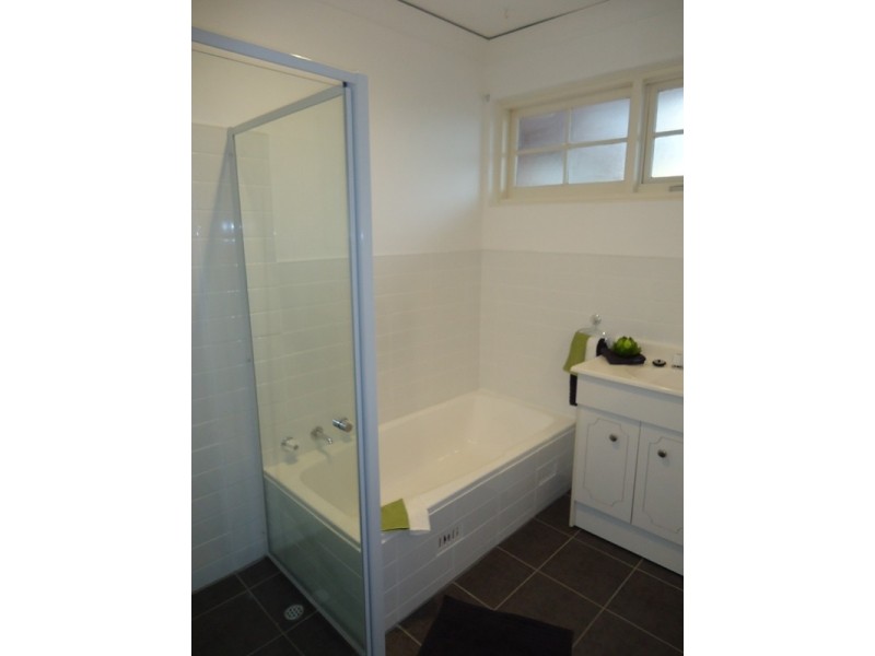 18 Vicenzo Street, Fairview Park SA 5126