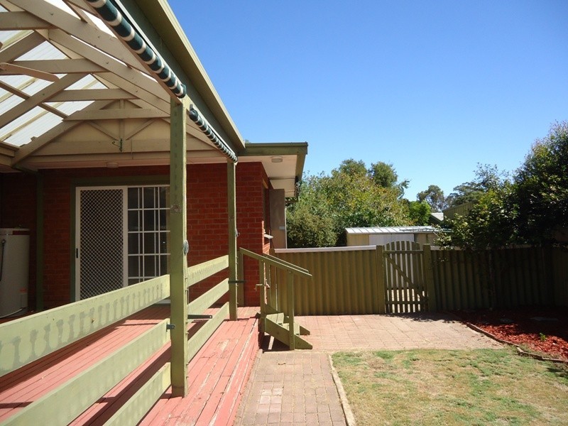 18 Vicenzo Street, Fairview Park SA 5126