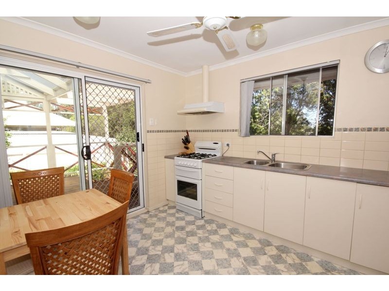 15 Hoover Road, Hope Valley SA 5090