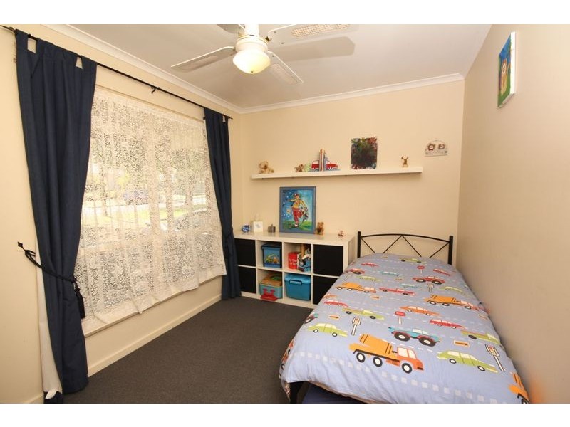 15 Hoover Road, Hope Valley SA 5090