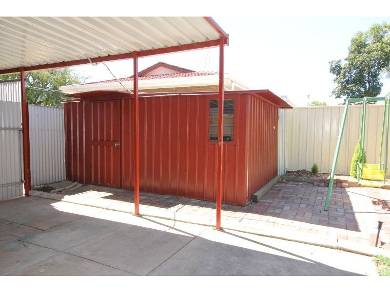 15 Hoover Road, Hope Valley SA 5090
