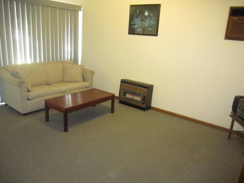 1 Jose Court, Para Hills West SA 5096