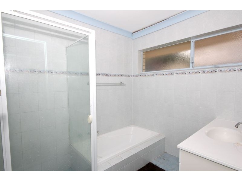 16 Lugarno Street, Redwood Park SA 5097