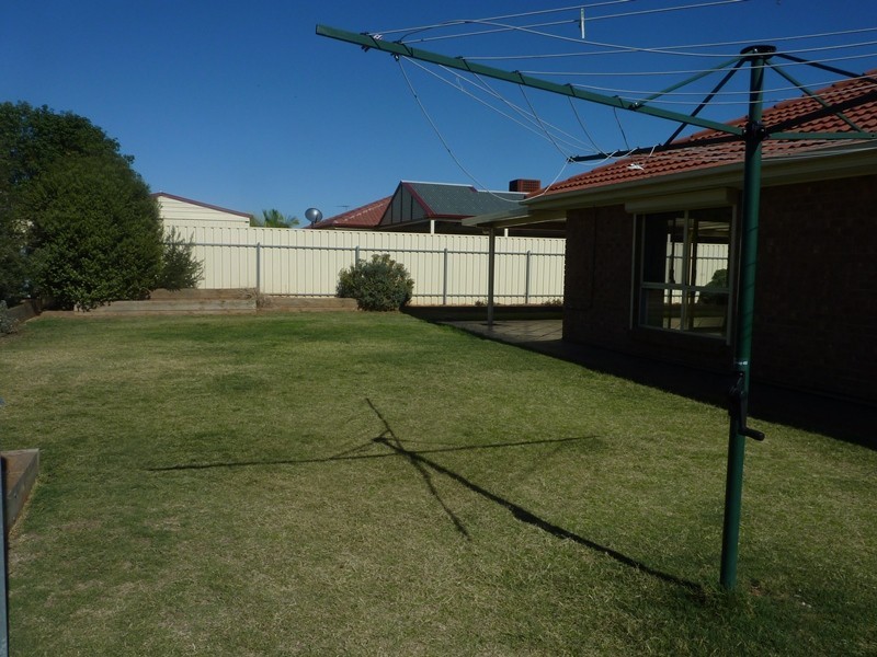 4 Bellbird Avenue, Paralowie SA 5108