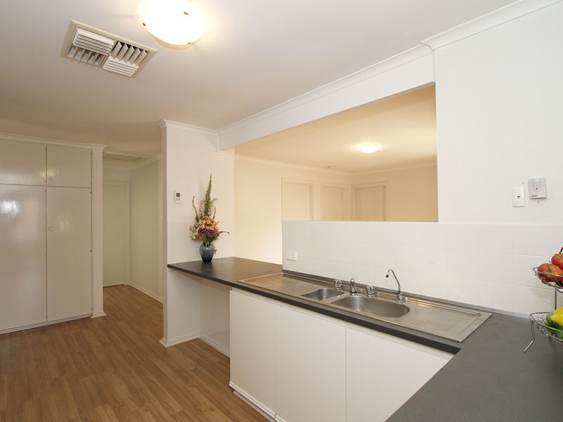 18 Galleon Drive, Paralowie SA 5108