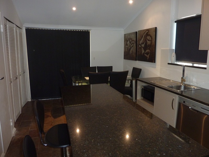 9 Swallow Ave, Modbury Heights SA 5092