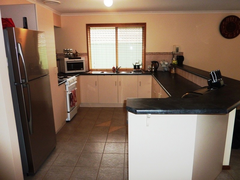 6 Tahlia Rd, Greenwith SA 5125