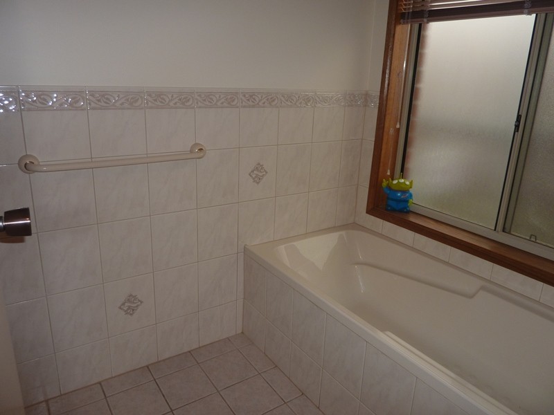 6 Tahlia Rd, Greenwith SA 5125