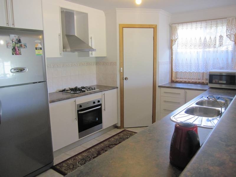 21A Hilltop Avenue, Ridgehaven SA 5097