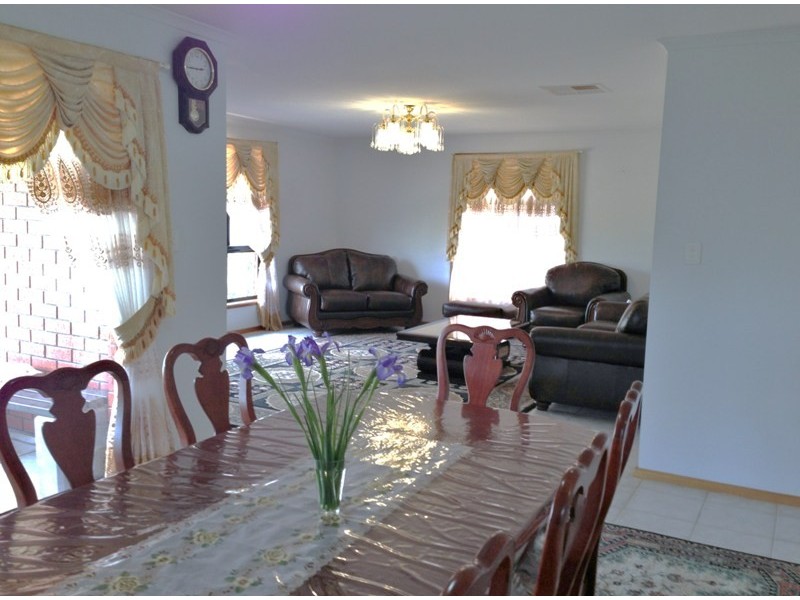 21A Hilltop Avenue, Ridgehaven SA 5097