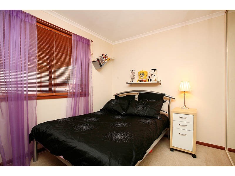 17 Greenvale Court, Wynn Vale SA 5127