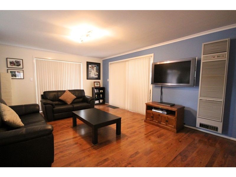 6 Gilchrist Close, Greenwith SA 5125