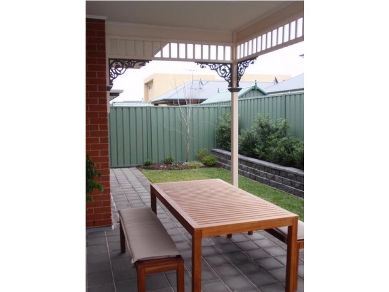 86 Shoalhaven Circuit, Mawson Lakes SA 5095