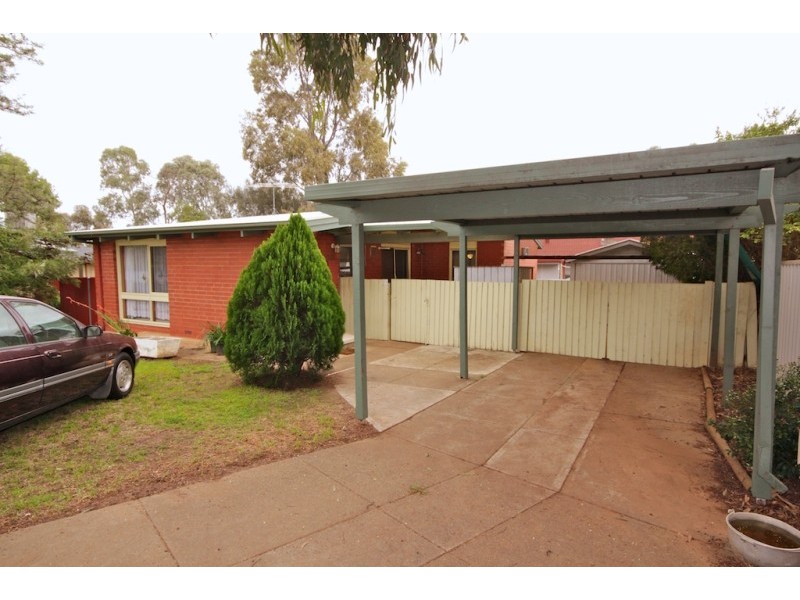 5 Dallas Court, Ingle Farm SA 5098