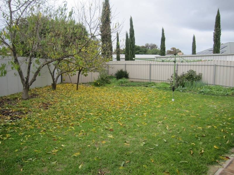 23 Brookdale Close, Gilles Plains SA 5086