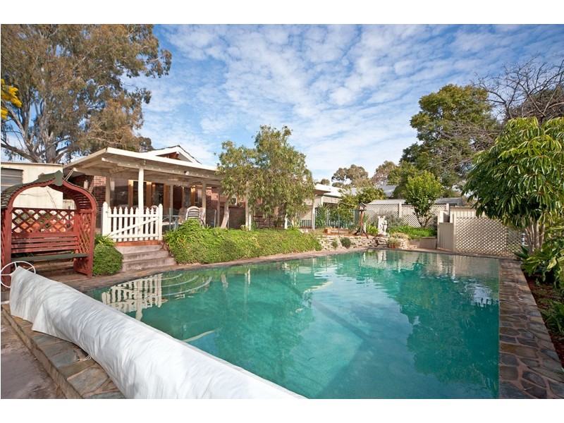 6 Launceston Avenue, Banksia Park SA 5091